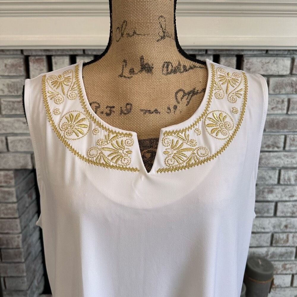 Susan Graver White & Gold Liquid‎ Knit Embroidered Sleeveless Blouse Size XL - Picture 2 of 13